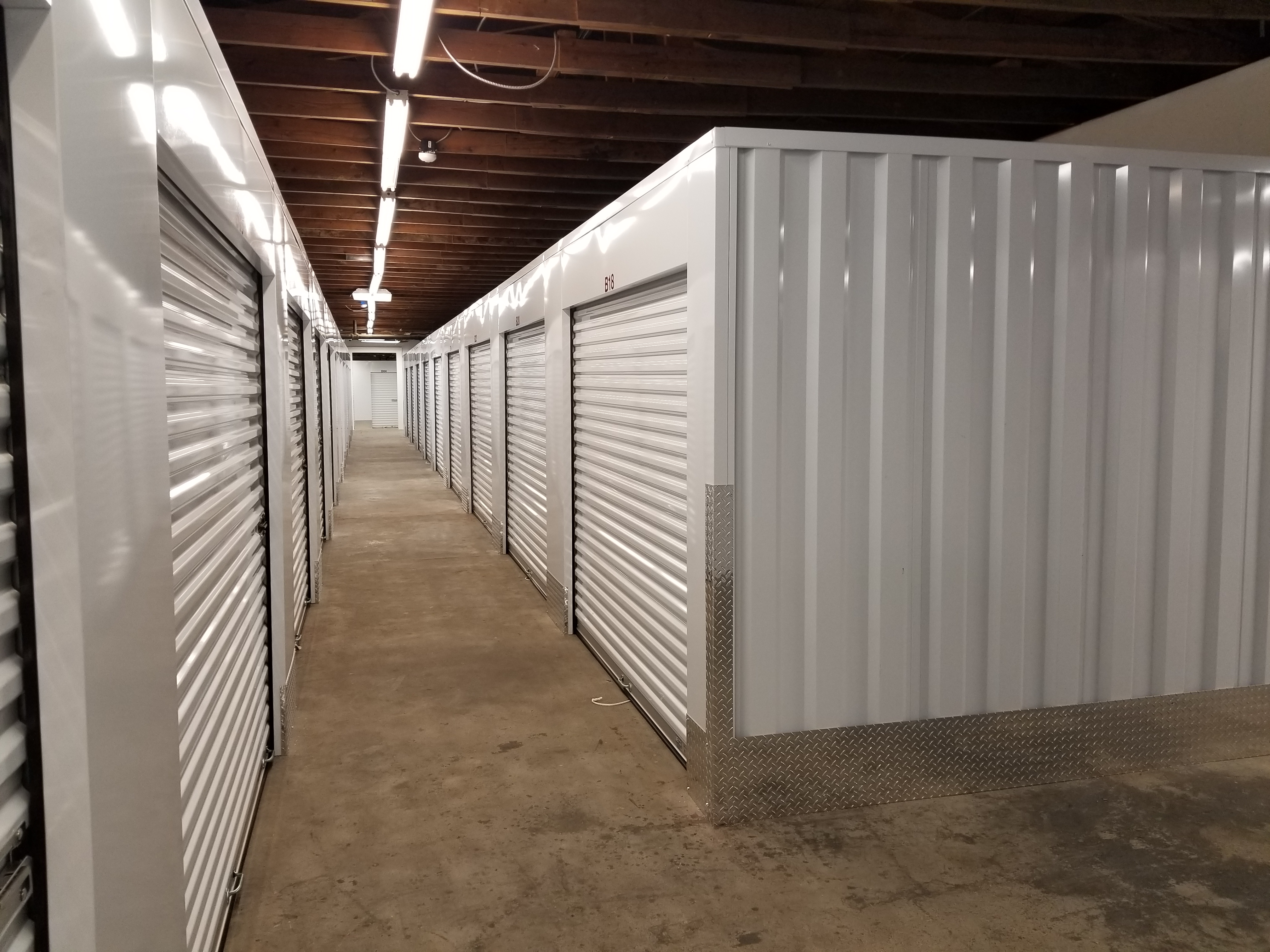 Indoor storage hallway at Fort Knox 24/7 Self Storage - Old Tasso in Cleveland, TN